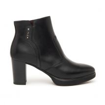 Nero Giardini Enkellaarsjes