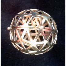 Fleur de vie sphérique en laiton avec ouverture D. 4 cm