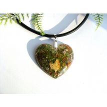 Pendentif orgonite galet coeur péridot argenté