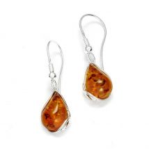 Boucles d'oreilles en ambre de la Baltique sur argent 925 rhodié.