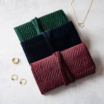 Pochette à bijoux en velours - Vert - Idée cadeau Noël - Cadeau Femme - Cadeau Maman - Épilogue - Les Raffineurs