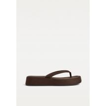 Stradivarius Sandales plates en tissu  MARRON 41