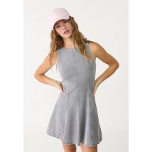 Stradivarius Robe courte en jean  DENIM GRIS FONCÉ DÉLAVÉ M