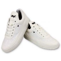 Cash Money Schoenen case army full white