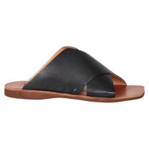 Walk in the Park D091 zwart lederen slipper