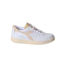 Diadora Mi basket low used sneakers