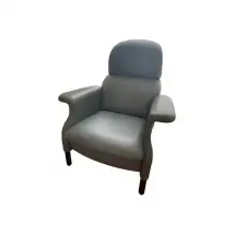 Fauteuil SanLuca bleu, Poltrona Frau