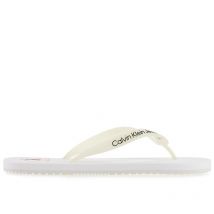 Japonki Calvin Klein Slippers YM0YM00656-YBR - białe