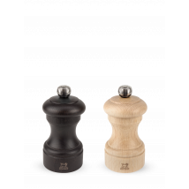 The Bistro salt and pepper mills are reminiscent of the original Z model, first designed by Peugeot in 1874 but comw with fresh style and innovation.  This duo of salt and pepper mills embodies tradition and the history of French café culture, complemented by two natural colours that remain on trend. Bistro