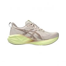 Chaussures Asics Novablast 5 Beige Jaune AW25 Femme, Taille 37,5 - EUR