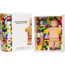 LEGO Wooden Minifigure, Dekoration