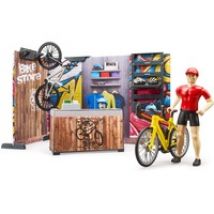 bworld Tienda y Taller de Bicicletas, Muñecos