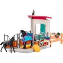 Horse Club - Box à chevaux avec jument et poulain, Figurine