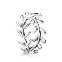 Pandora Laurel Leaves Wreath Ring - Ring Size 48