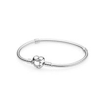 Pandora Moments Silver Heart Clasp Bracelet - 17cm