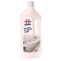 Detergente per superfici e bagni
