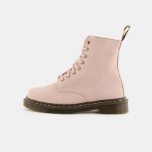Dr. Martens 1460 Pascal