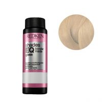 Coloration ton sur ton sans ammoniaque Shades EQ gloss Bonder Inside 010NW iced piña Redken 60ml