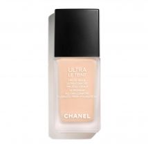 Chanel - Ultra Le Teint Fluide Haute Tenue - Ultra Confort - Fini Zéro Défaut Br12 30ml - 30 ml