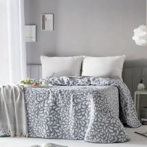 Couvre-lit jacquard motif Feuilles - Blancheporte