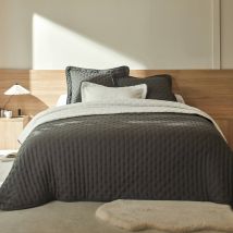 Couvre-lit réversible microfibre matelassée/sherpa - Blancheporte