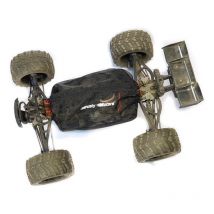 Housse de Protection Traxxas 1/10 E-Revo / Summit / E-Revo 2.0 Dusty Motors Noire - Breizh Modelisme
