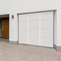 Gm Portes - Porte de garage WICKET Sectionnelle | Avec portilon intégré | Prémontée | Blanc | Moteur LIFE | H.200 x L.240 cm | Motrisée