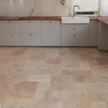 Ligerio - Carrelage en travertin light adouci rebouché PREMIUM - Opus : 4 formats x 1