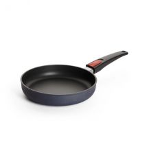 Poêle Woll Diamond Lite en fonte d'aluminium - Couteaux du Chef - Couteaux du Chef