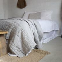 Homelinen Nice Decke 135x250cm Nützliches Homelinen Labels Farbe: Mud