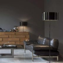 Oluce Switch Stehleuchte Licht Oluce Farbe: schwarz