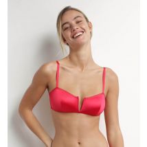 DIM Soutien-gorge bandeau à armatures microfibre satinée Rouge Dim Chéri