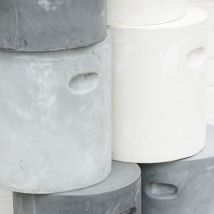 Pomax - Tabouret rond effet béton - Gris clair - FIBRE - Plastique - Style Contemporain