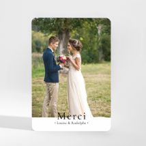 Remerciements mariage Sérénade - Divers coloris - Format: Carte postale portrait Magnet (9,5 x 13,8 cm) - Conception sur-mesure avec expertise -