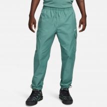 Nike - Pantalon survêtement Nike Air woven cargo vert