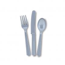 18 Couverts argentés unis en plastique