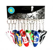 12 portes clés chaussures de foot