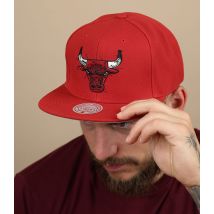 Mitchell & Ness - Casquette "Embroidery Glitch Snapback Bulls" Pour Homme - Rouge - Taille Unique - Headict