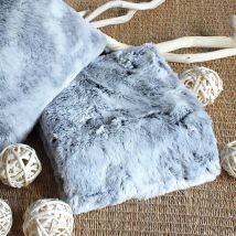 Plaid tendance en imitation fourrure - Gris Foncé - 130x160 cm - Polyester/Fourrure - Home Maison