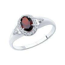 Schöner Damenring aus 925er Silber mit Granat (ca. 7x5 mm) und Zirkonia