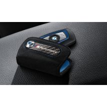 BMW M Performance Schlüsseletui aus Alcantara mit M Performance Schriftzug