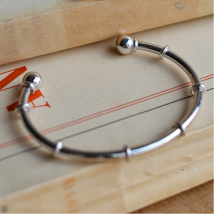 Jonc Héritage argent - En Argent - Laudate