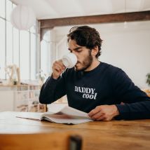 Sweat Homme "Daddy Cool" Navy - Sweat papa - XXL - Idée cadeau Noël - Cadeau Homme - Cadeau Papa - Affaire De Famille - Les Raffineurs