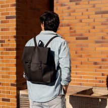 Sac à dos mini Messenger - Rains - Sauge - Idée cadeau Noël - Cadeau Homme - Cadeau Femme - Cadeau Papa - Cadeau Maman - Les Raffineurs