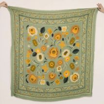 Foulard Fleuri - Olive - Idée cadeau Noël - Cadeau Femme - Cadeau Maman - Maradji - Les Raffineurs