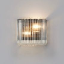 Verne 22 x 12 cm Small Wall light In Black Finish With Clear Glass