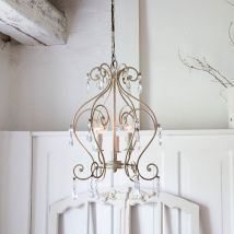 Lustre Manor