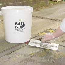 Heavy Duty Epoxy Repair Compound 5kg by Rocol