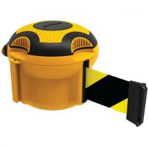 Skipper xs retractable belt barrier - black & yellow tape