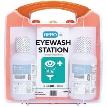 Eyewash cabinet in neat case - surefill station